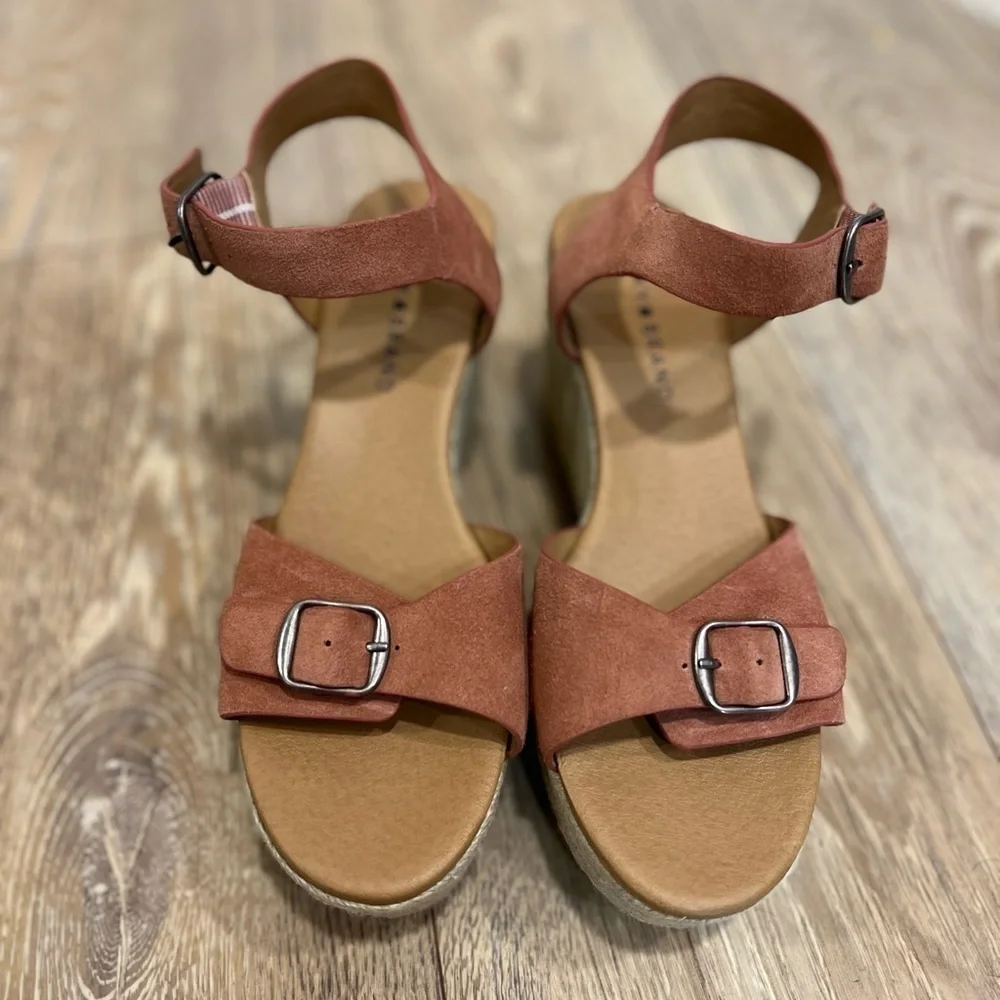 LUCKY BRAND NWOB NAVEAH Suede ankle strap wedge espadrille in canyon rose